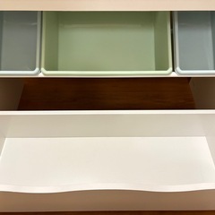 トイザらス　子供用　絵本ラック　本棚　おもちゃ収納の画像