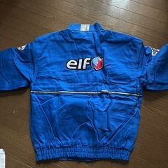 ブルゾンの画像