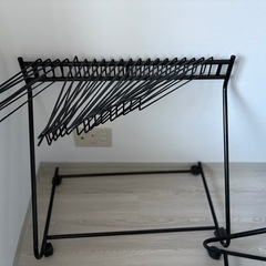 ズボン、パンツラックの画像