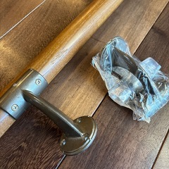 現金取引き限定‼️頑丈な木製の手すりの画像