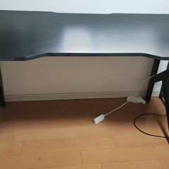 ワーキングデスク　パソコン作業机の画像