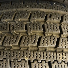 日産 ADバンで使用 13インチ 鉄ホイール ばり山　165/80R13 スタッドレス LTタイヤ 4本　サクシード　プロボックスの画像