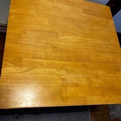 テーブル2人用の画像