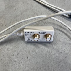 テレビケーブル　分配器付きの画像