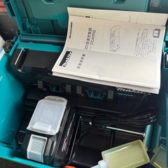 マキタ電動チェンソーの画像