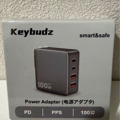 PD 急速充電器 100w タイプC急速充電器A 4ポート同時充電 軽量 小型の画像