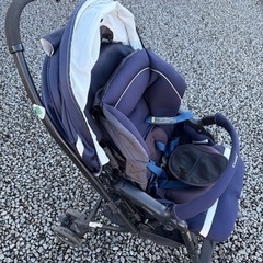 combi ベビーカーの画像