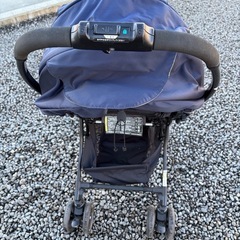 combi ベビーカーの画像