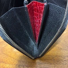 Camille Fournet 黒 レザー 長財布
の画像