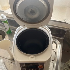 炊飯器の画像