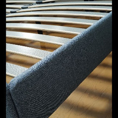 数ヶ月のみ使用　エマ　グレー クイーン　ベッド　フレーム ポケット付き　エマスリープ　emmaの画像