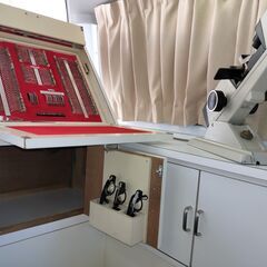 眼鏡検定測定専用車輛(NISSAN キャラバン視力測定車)の画像