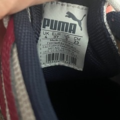 プーマ　フットサルシューズの画像