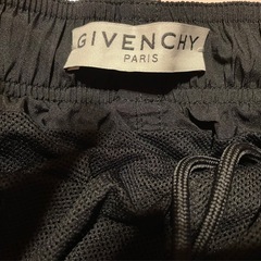 GIVENCHY ジバンシー　ショートパンツ　水陸両用　スイムパンツの画像