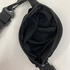 肩掛けランニングポーチ？の画像