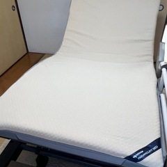 【美品】パラマウントベッド インタイム1000  介護3モーターセミシングルの画像