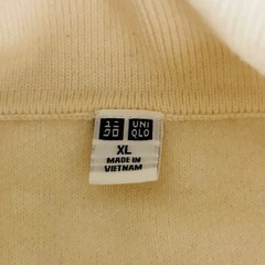 UNIQLOスフレヤーンタートルネックセーターの画像