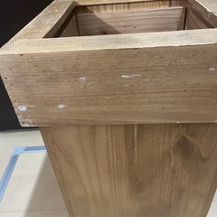木製　ゴミ箱の画像