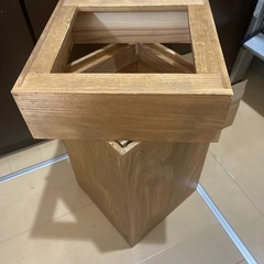 木製　ゴミ箱の画像
