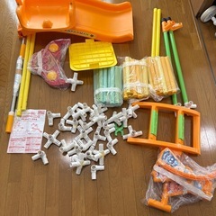 【ジャンク品】アンパンマン　ジャングルジム　ブランコの画像