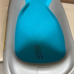 Ship Hop ホエールベビーバスチェアの画像