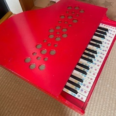 カワイ　子供用ピアノの画像