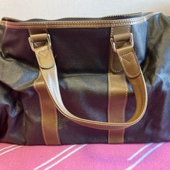 ボストンバッグの画像