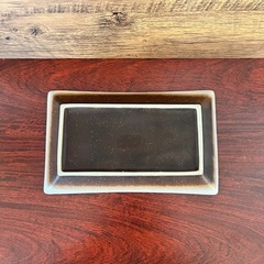 【中古】レトロ角皿の画像