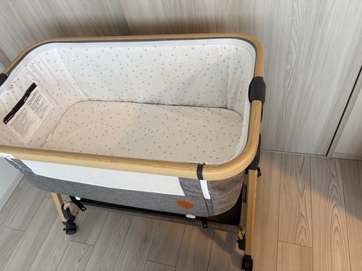 【美品】2023年購入　HZDMJベビーベッド グレー