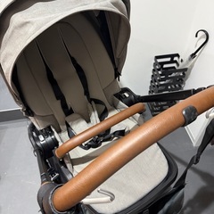 nuna ベビーカー・チャイルドシート セットの画像