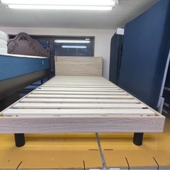 【リサイクルサービス八光】幅98　シングルベッド（コンセント・宮棚付き）マットレスおまけ付！の画像