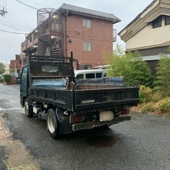 いすゞ エルフ 2tダンプ　NJR85の画像
