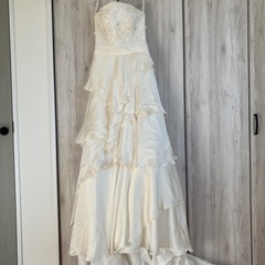 ウェディングドレスの画像