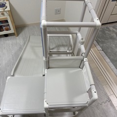 ジャングルジム
の画像