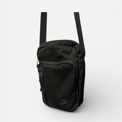 NIKE ブラックショルダーポーチの画像