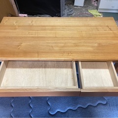 【リサイクルサービス八光】幅110　木製デスク 引き出し2杯・便利なサイドフック付き！の画像