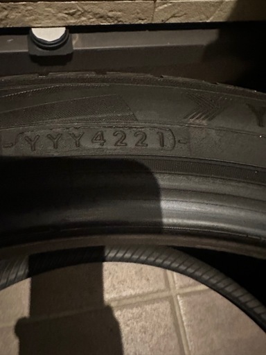 車のパーツ yokohama iceGUARD IG70
