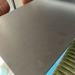 IKEAダイニングテーブルの画像