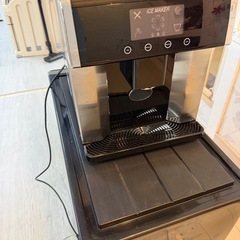 【お取引中】家庭用/業務用高速製氷機　卓上製氷機の画像