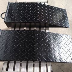 激安🆕🚗車高短スロープ🆕　タイヤスロープ　鉄製　未使用の画像