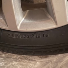 スタッドレスタイヤ
の画像