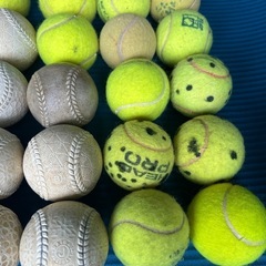 野球練習用ボールの画像