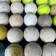 野球練習用ボールの画像