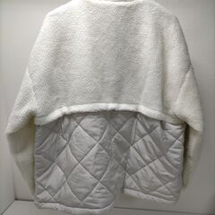  Bleu Bleuet ブルーブルーエ ボア×キルティング切替ジャケット アイボリー スタンドカラー 冬物 アウター レディース 未使用 タグ付き 防寒　251226-1Tの画像