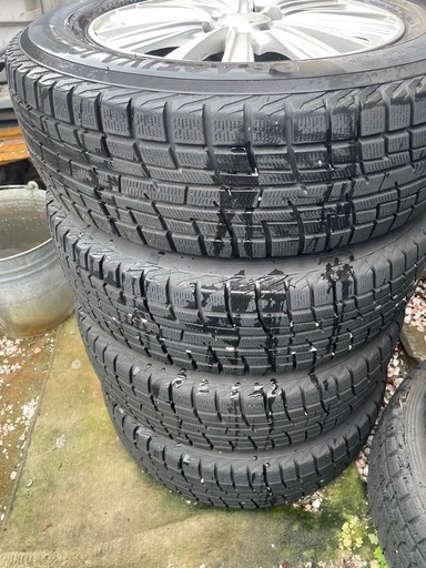 175/70r14スタッドレスタイヤ