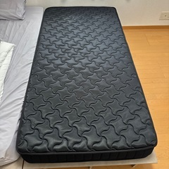 シングルベッド  マットレス付き！ベッドフレーム すのこ　木目調　の画像