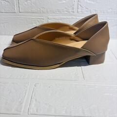 ロペピクニックパサージュ パンプス 25.0cm スクエアトゥセンターシーム甲深の画像