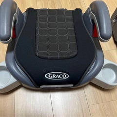 GRACO ジュニアシート 肘掛け付き ブラック・グレー　✖️2つセット　美品の画像