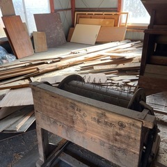 【無料】古い脱穀機・唐箕一式｜引き取り時に周辺木材の片付けできる方限定の画像