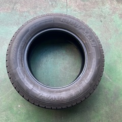 2019年製 バリ溝 グッドイヤー アイスナビ7 215/65R16 4本セットの画像